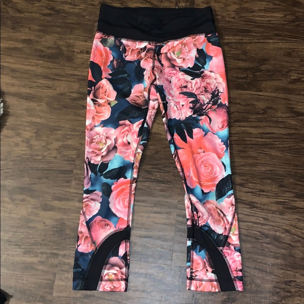 Lululemon Flower Print Leggings 21 inch